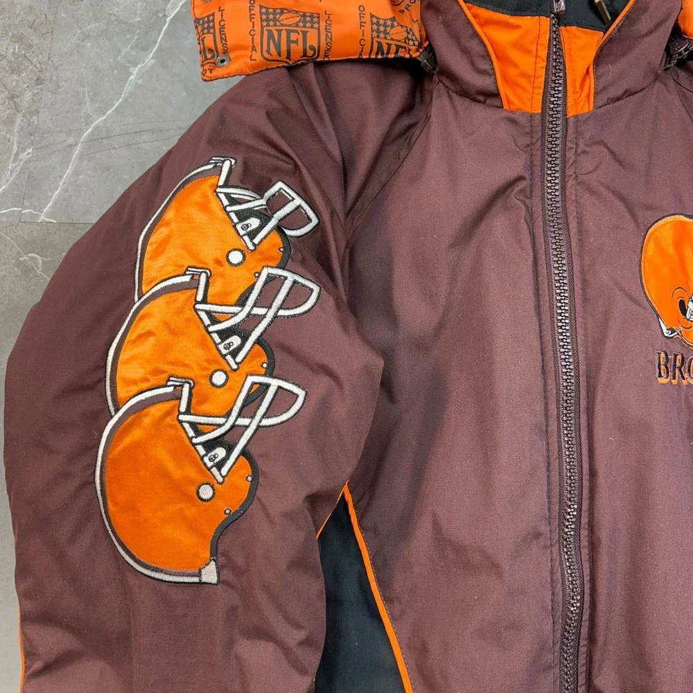 90s Vintage Cleveland Browns Puffer Jacket Mens Medium 75th Anniversary Bomber